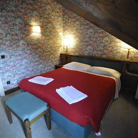 Hotel La Lepre Bianca Gallio Kültér fotó