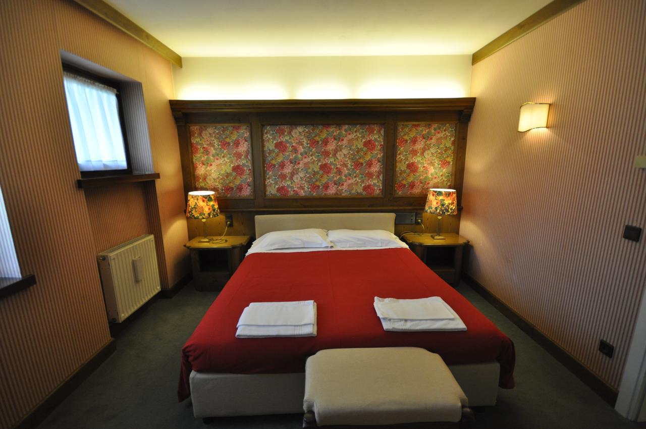Hotel La Lepre Bianca Gallio Kültér fotó