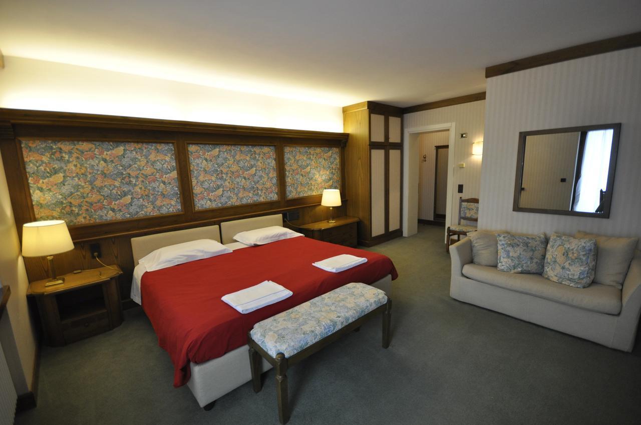 Hotel La Lepre Bianca Gallio Kültér fotó