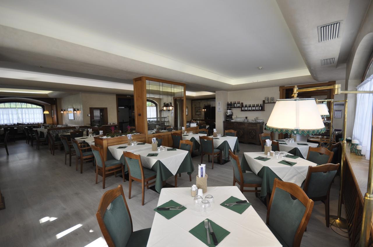 Hotel La Lepre Bianca Gallio Kültér fotó