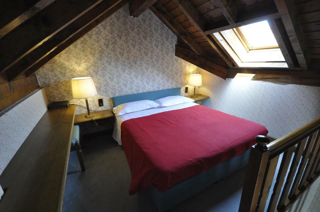 Hotel La Lepre Bianca Gallio Kültér fotó